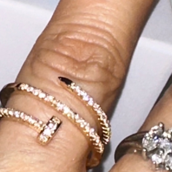 nail cubic Zarconia  a ring brand new - Picture 3 of 9